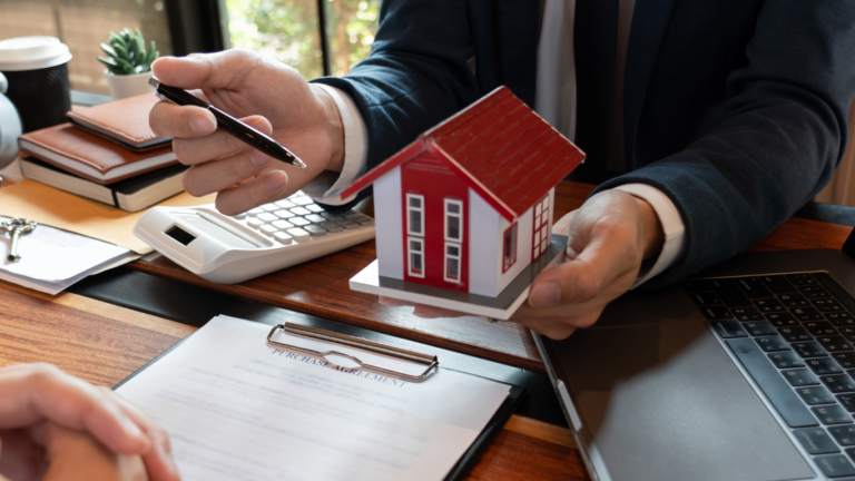 The advantages of hiring a real estate broker for property management